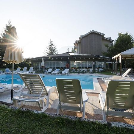 Hotel Bavaria Levico Terme Ngoại thất bức ảnh