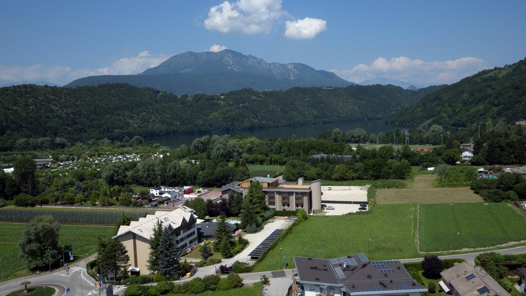 Hotel Bavaria Levico Terme Ngoại thất bức ảnh