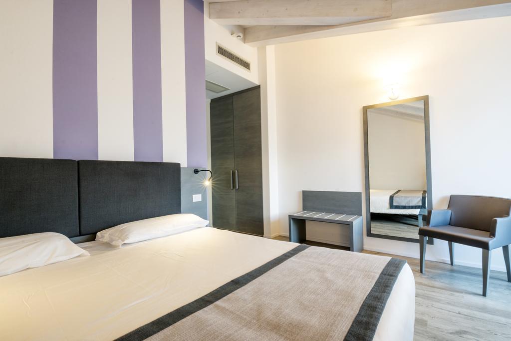 Hotel Bavaria Levico Terme Ngoại thất bức ảnh